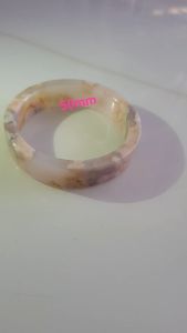 🌼🌿🌼Vòng tay Nữ Mã Não Bản Vuông bông rau câu Ni 50mm x cao 13mm x dầy 5mm nữ 45kg - 50kg đeo đẹp xinh tay lắm có 750k ạ