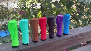 Tay Nắm Xe Đạp Cao Su ODI Thiết Kế Công Thái Học Khóa Chắc Chắn Dành Cho Xe Đạp Địa Hình MTB Mềm Mại Chống Trơn Trượt Có Màu Tím Đỏ Nâu Xanh Dương Xanh Lá Đen.
