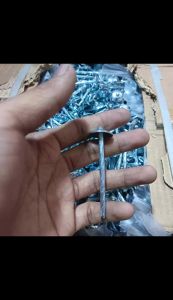 Umbrella Twisted Nail 2-1/2" Heavy Duty Steel Nails For Wood Connection