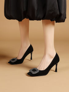 รองเท้าส้นสูงหัวเข็มขัดสี่เหลี่ยม Rhinestone ฝรั่งเศส ผู้หญิง ส้นบาง 2024 ฤดูใบไม้ผลิ การเดินทางมืออาชีพใหม่ สีดำ ของแท้ หนัง รองเท้ากึ่งขึ้น