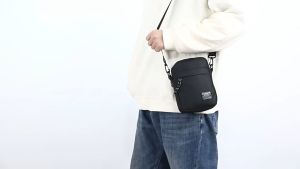 Casual Nylon Canvas Sling Bag Lelaki Scratchproof＆Waterproof Fashion Shoulder Bag Stylish Crossbody Bag 时尚防水大容量斜挎包适合通勤