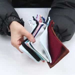 5Pcs Flannel Suede Drawstring Jewelry Pouches Gift Storage Bags for Rings Earrings Bracelets Pendants Ideal for Wedding Favors