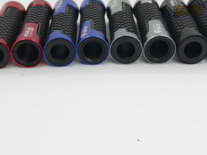 FKAUTOPARTS 2PCS Motorcycle Handle Grip Click 125 Universal Anti-slip Grip Accessories