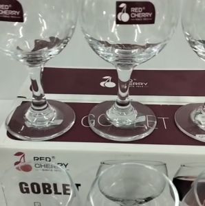 ชุดแก้วไวน์ RED CHERRY 175ml กล่องละ 6 ใบ ขนาดกว้าง 6cm สูง 13cm วัสดุแก้วคุณภาพสูง