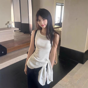 เสื้อกั๊กถักผูกเอวสไตล์เกาหลีสำหรับผู้หญิงในช่วงฤดูร้อน สไตล์นักเรียน สีขาว ทรงเข้ารูป เสื้อผ้าทำงานแบบลำลอง