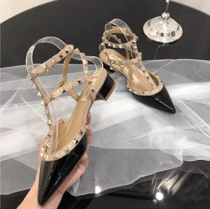 Fashionable Rivet Detail Chunky Heel Womens Single Shoes Spring Autumn New Style Pointed Toe Flat Bottom Air Cushion High Heels