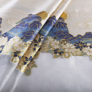 ผ้าไหมมัดย้อมสไตล์จีนโบราณ MM042 Condensed Cream ผ้าปักลายหมี ผ้าปักลายสัตว์ กางเกงกระโปรงม้า ผ้าปักลายลายน้ำเงินอ่อน