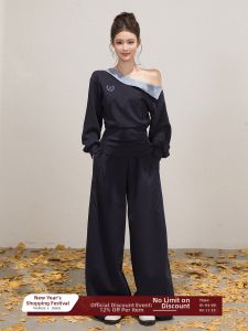 THROUS | Bộ Đồ Mùa Xuân: Áo Hoodie Tay Dài Trễ Vai và Quần Dài