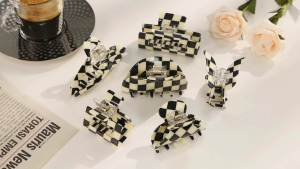 TODEROY Checker Claws Tortoise Barrettes Claw Clips for Women No-Slip Grip Lattice Design Hair Jaw Clips Clamp 80s Aesthetics Large Hair Accessories for Girls