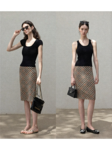Cantonstory | Retro Coffee Colored Plaid High Waisted A-Line Slimming Skirt