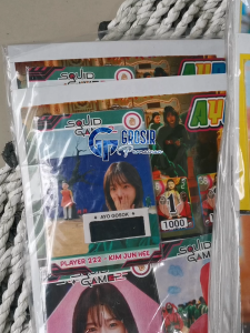 Kartu Gosok Berhadiah Bergambar Timnas Indonesia / Squid Game / Labubu 1 Lembar Isi 70 Pcs