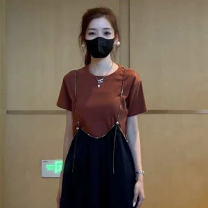 Mùa Hè 2024 Thời Trang Chống Lão Hóa Thoải Mái Quần Yếm Bộ Nữ Cổ Tròn Tay Ngắn Áo Chui Đầu Bộ Hai Mảnh Áo Thun Ống Rộng Quần