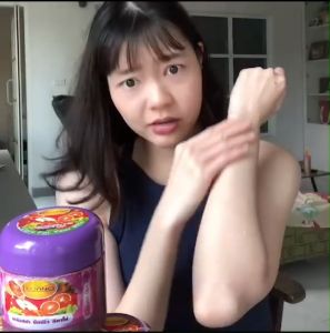 เกลือสปา ขัดผิว สครับขัดผิว สคับขัดผิว ลีกาโน่ สูตรผลไม้รวม 250 g. ผิวสะอาด เรียบเนียน กระจ่างใส ลดเลือนจุดด่างดำ แก้ตาตุ่มดำ (6 กระปุก)