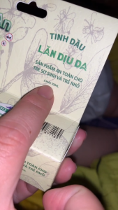 Tinh Dầu Lăn Dịu Da Làm Dịu Vết Muỗi Đốt Côn Trùng Mờ Thâm (Chai 10ml)
