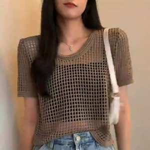 1 PC Ladies Summer Hollow Design Short Sleeved Knitted Shirt Loose Round Neck Solid Color Breathable Comfortable Fashionable Top