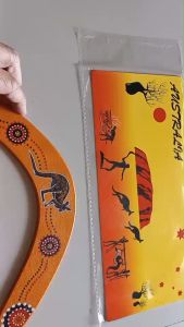 อยู่ไทยพร้อมส่ง บูมเมอแรง บูเมอแรง boomerang ผลิตจากไม้ ใช้ขว้างได้จริง ขนาด 28 x 12 x 0.5 ซม.