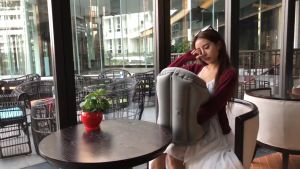 New Press Design Flocking PVC Neck Head Chin Support Cushion Travel Inflatable Pillow for Car Airplane Train Office Nap