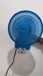 Kipas Angin Meja 8 Inch Dinding Desk Fan Mini Wall Fan Gantung Tembok Motif Lucu Karakter - Doraemon - hello kitty - kumbang