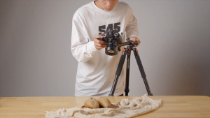 Fotopro X-GO HR PRO ขาตั้งกล้องอลูมิเนียม/คาร์บอน แบบแนวนอน 360 องศา ขาตั้งแบบพกพา ขาเดี่ยวพร้อมหัวบอล ความจุน้ำหนัก 16 กิโลกรัม แผ่นปลดเร็ว สำหรับการท่องเที่ยวและการทำงาน