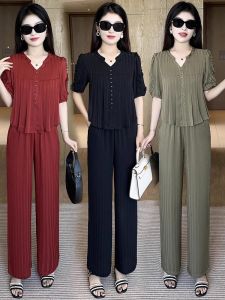 ชุดแฟชั่นผ้าชีฟองทรงหลวมเอวสูง ชุดสองชิ้น แขนสั้น คอวี กระโปรงยาว ฤดูร้อน 2024 ชุดทำงานสไตล์สาวๆ สำหรับผู้หญิงวัย 35 ปีขึ้นไป