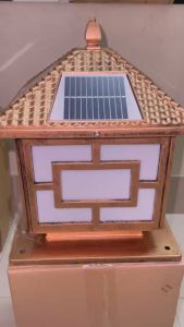 Đèn trụ cổng hàng rào đèn năng lượng mặt trời có điều khiển chỉnh màu kích thước 25X25 bằng hợp kim nhôm