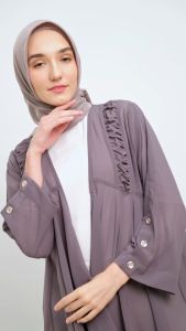 Alea Cardigan Ungu: Gaya & Fungsional