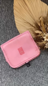 Tas Pouch Make Up Travelling - Waterproof Tas portable Lipat Serbaguna - TS1000