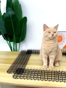Garden Cat Scat Mat Anti-Cat and Pest Plastic Prickle Strip Network Keep Cats Away Safe Plastic Spike Thorn Network Cat Repellent Pad Outdoor Anti Cat