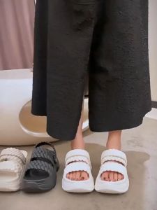 Sandal Wanita Kekinian Selop Jelly 2025 Sandal Wedges Tinggi Ringan Sandal Wanita Elegan Tebal Empuk Eva Non-Slip