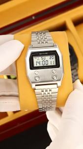 SKMEI 2460 Fashion Brand Mens Electronic Watch Multifunction Luminous Calendar Waterproof Steel Strap Sport Men Digital Watches
