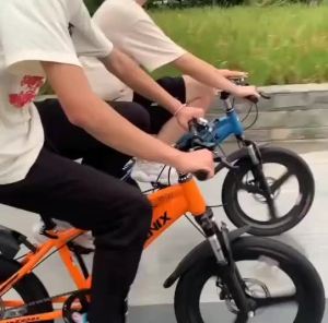 Kids Bicycle Balance Bike Kids Cycle For Boy Training Bicycle Mens Mountain Bike Variable Speed 6-15 Years Old Racing Disc Brake Shock Absorber Bicycle