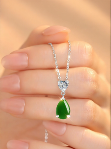 East Beauty | Dây Chuyền Mặt Đá Ngọc Thiên Nhiên Bạc 925