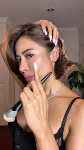 005 Cream Contour Brush