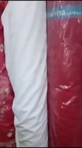 Sprei Set Bedcover 120x200 Seprai Motif Salur Penginapan Oyo Reddorz