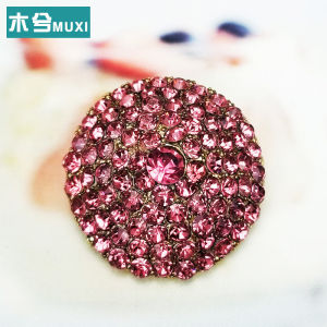 กระดุมคริสตัลสีชมพูระดับไฮเอนด์สำหรับตกแต่งเสื้อโค้ท เสื้อคลุม กระโปรง ขนสัตว์ กระดุม DIY สำหรับผู้หญิง