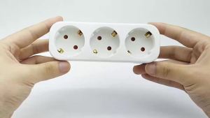 Cableless 3-Fold Multiplug: Dual Schuko Wall Adapter Plug 3680W Max Rated for 250V/16A Direct Connection