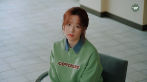 [(G)I-DLE - SHUHUAs Pick] COVERNAT Womens Cooper Logo Sweatshirt - 4 Colors