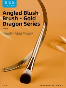 Lades | Face Shaping and Highlighting Brush