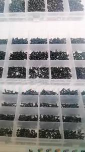 700/2010pcs M1 M1.2 M1.4 M1.7 M2 M3 M4 Black Steel Small Micro Cross Phillips Round Pan Head Self Tapping Wood Screw Set Kit Box