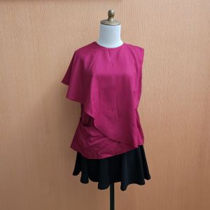 atasan wanita merah maroon BAIA cewek L lengan asimetris blouse santai