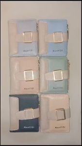 Manyidi Women Bifold Wallet F18A Dompet Uang Lipat Tebal Wanita Bahan Sintetis Dengan Kancing Pengunci