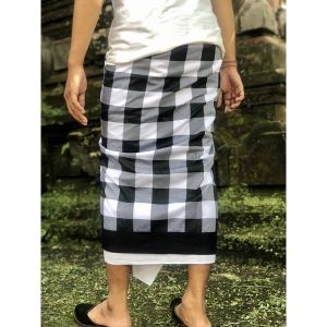 Kain Kamen Bali