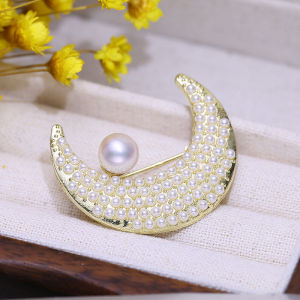 Sweet Girl Pearl Moon Pin Brooch Half Finished DIY Jewelry Accessories Elegant Lapel Pins Fashionable Pendant Womens Jewelry