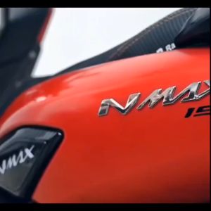 Nmax 155 v2 Volt Compartment Side Pocket Cover Auto Cover Black/Carbon Design