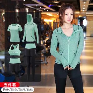 Fall Popular Yoga Wear Sportswear Casual Gym Running Clothes Quick Dry Outdoor Womens Set Polyester Shorts Women
