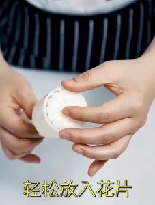 【Popular】 50g/75g/100g /125g Mooncake Mold Hand Pressure Maker Mould Acuan Mooncake With Flower Stamps Plastic Cookies Cutter