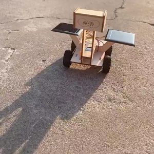 Kids DIY Solar Moon Rover Robot Kit for Science Experiment STEM Puzzle Educational Toys