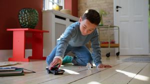 LEGO SUPERHEROES 76309 Đồ Chơi Lắp Ráp Người Nhện Chạm Trán Spider-Man vs. Xe Venom (254 Chi Tiết)