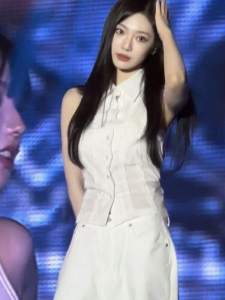 Ning Art White Floral Trim Belted Slim Fit Halter Top Single Button Shoulder Strap Sweet Style Cotton Polyester Blend Summer Top