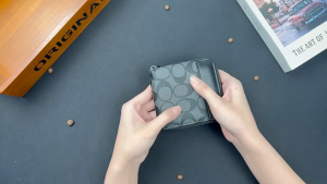 Coach[z] MenWallet กระเป๋าสตางค์ผู้ชาย กระเป๋าสตางค์สั้น กระเป๋าตัง กระเป๋าสตางค์ ช กระเป๋าสตางค์ ญ กระเป๋าผู้ชาย กระเป๋าหนัง กระเป๋าสตางค์ผช กระเป๋าใส่บัตร กระเป๋าสตางค์ผช กระเป๋าสตางค์ผช 2025